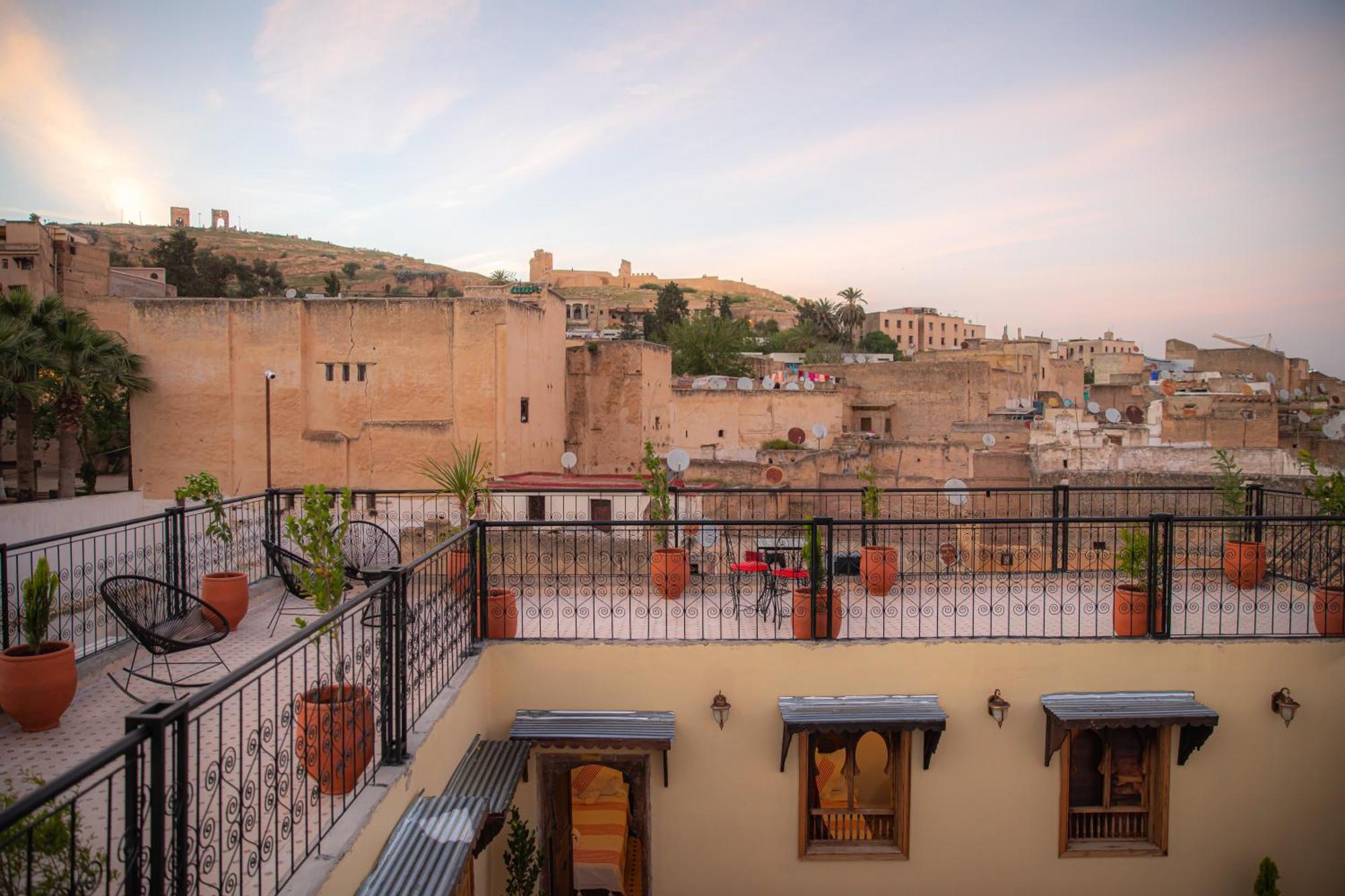 Riad Sekaya Fez Buitenkant foto