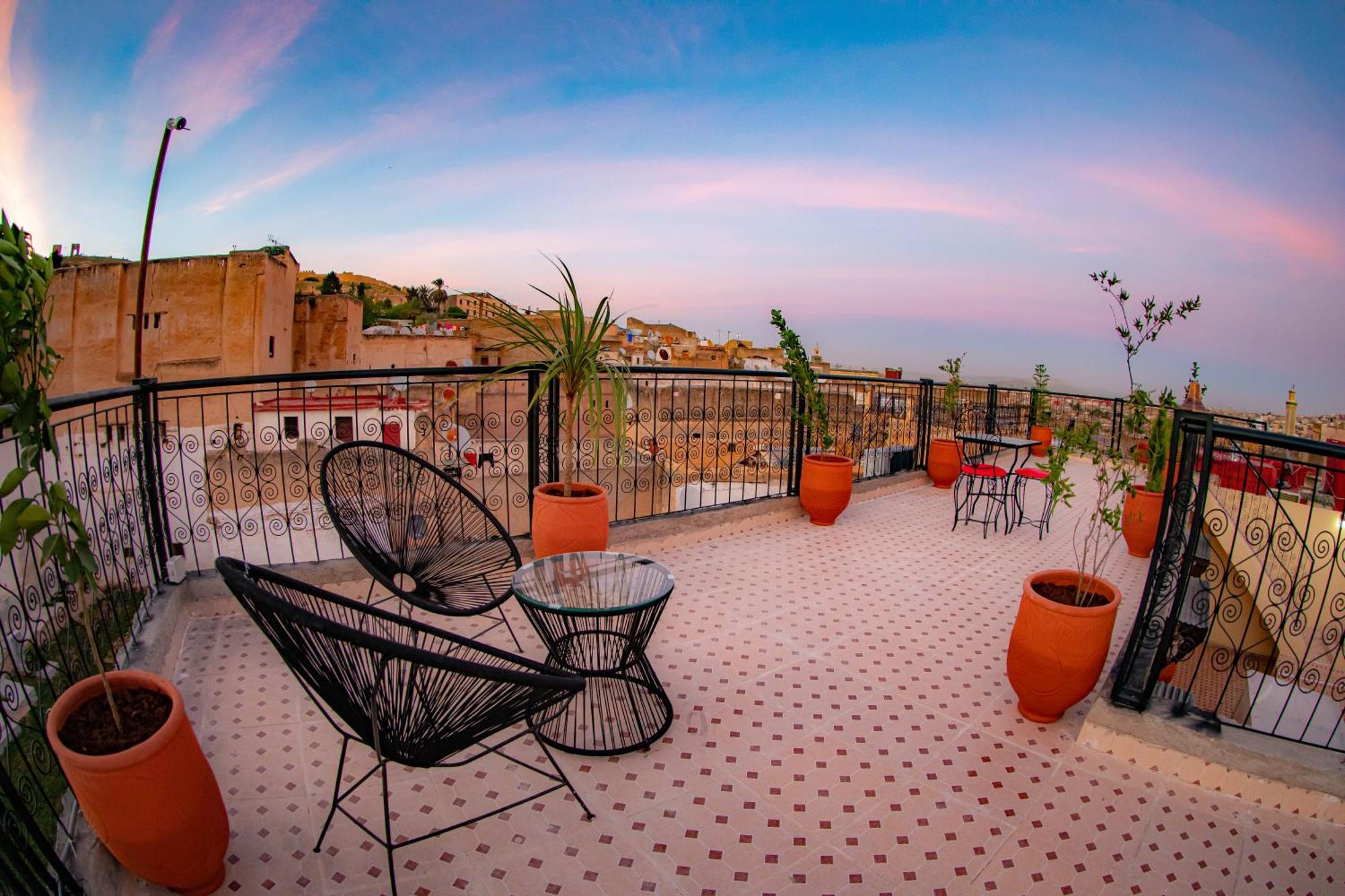 Riad Sekaya Fez Buitenkant foto