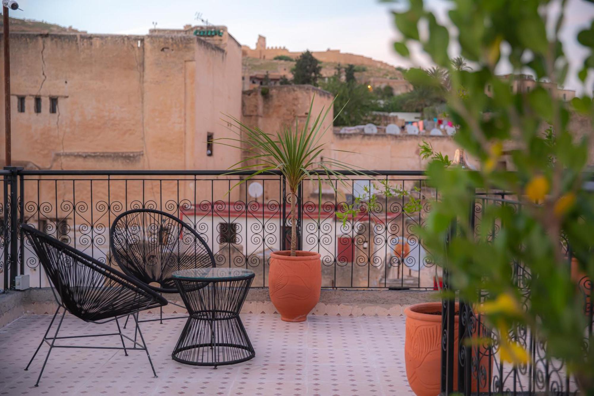 Riad Sekaya Fez Buitenkant foto