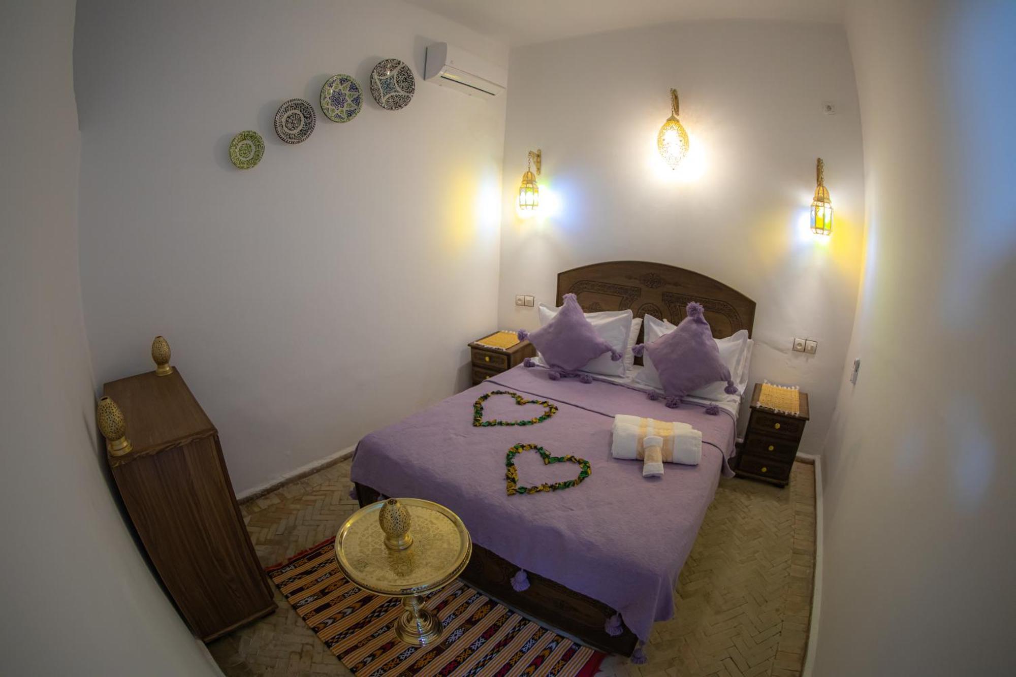 Riad Sekaya Fez Buitenkant foto